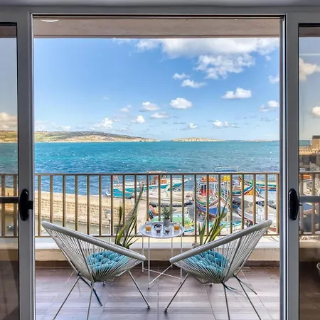Gillieru - Sea Views Of St Paul's Islands By Solea