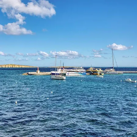 Gillieru - Sea Views Of St Paul's Islands By Solea 아파트 *
